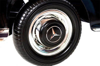 Thumbnail for Azeno Mercedes 300S Black Painting Svart Elbil för barn bild på däck